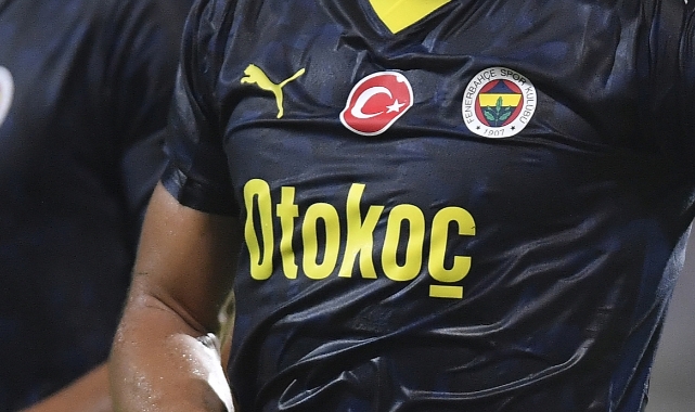 Fenerbahçe'de 2 oyuncuya lisans çıkarılmadı