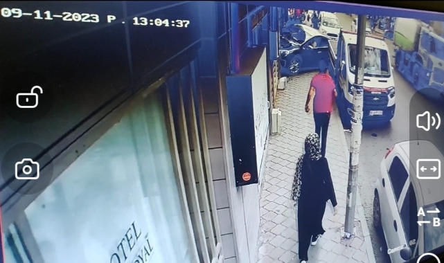 Fren yerine gaza basınca otele daldı