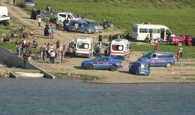 Hatay'da baraj gölünde 2 çocuk kayboldu