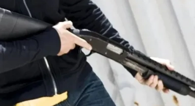 İnternetten satın aldığı tüfekle öldürdü!