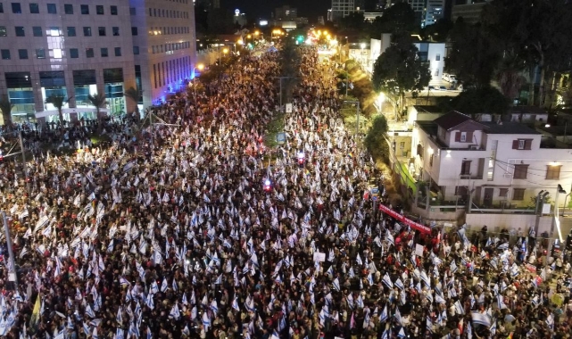 İsrail'de tansiyon yüksek! Yargı reformu protestoları sürüyor