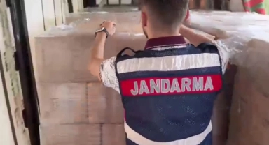 İstanbul'da bir tırda 15 ton etil alkol ele geçirildi
