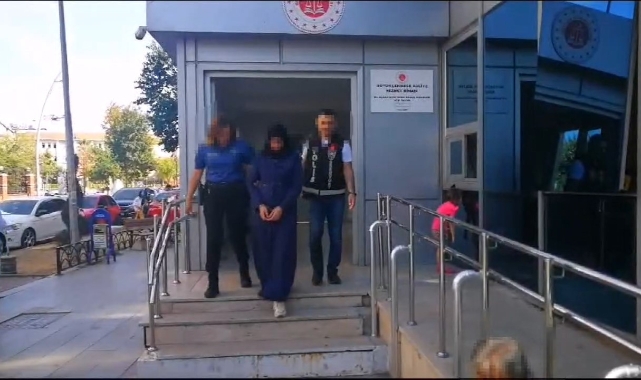 İstiklal Marşı'na hakaret eden Suriyeli kadın tutuklandı!