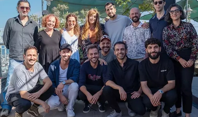 'İyi Bir Aile Değiliz' filmi geliyor