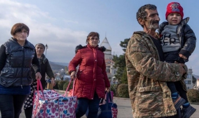 Karabağ’daki 120 bin Ermeni’nin göç etmesi bekleniyor