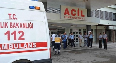 Konya'da 3. kattan düşen çocuk hastanelik oldu