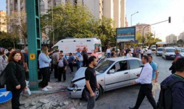 Konya'da hatalı dönüş kazaya neden oldu