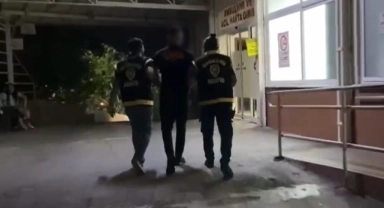 Meşale ile ağacın üzerinde şov yapmıştı!