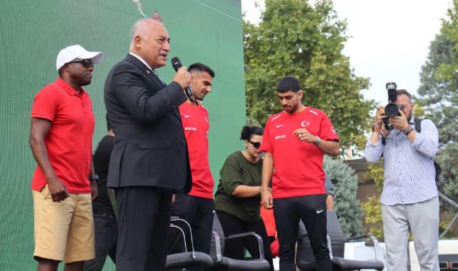 Milli futbolcular, Ermenistan galibiyetinden emin
