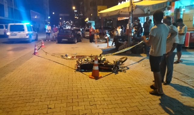 Motosiklet ile otomobil çarpıştı! 1 ölü