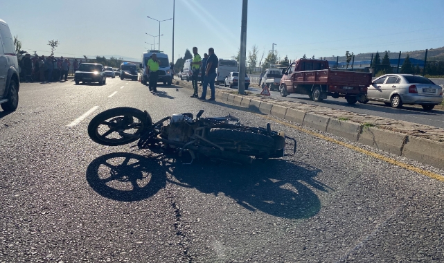 Motosikletle okula giden iki genç hayatını kaybetti!