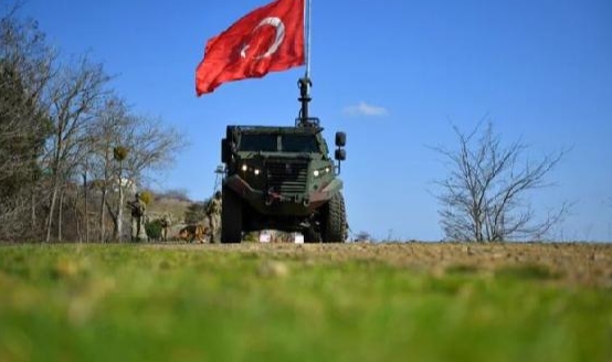 MSB: Yunanistan'dan Türkiye'ye girmeye çalışan 17 kişi yakalandı