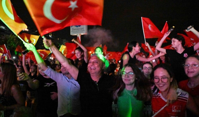 Muratpaşa’da şampiyonluk coşkusu
