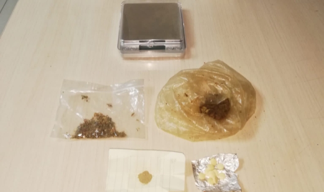 Narkotik uygulamaları devam ediyor: 4 gözaltı