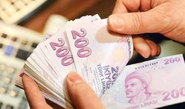 O belediyede en düşük işçi maaşı 18 bin lira oldu