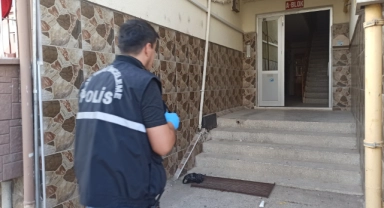 Önce annesini ve ablasını darp etti, sonra ağabeyinin kayınbiraderini bıçakladı!