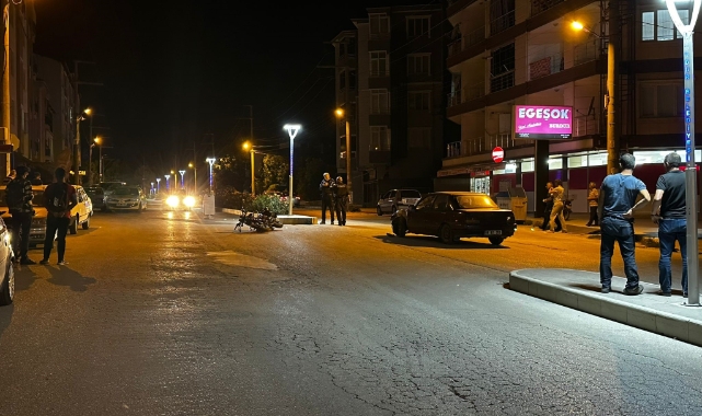 Otomobille çarpışan motosikletli ağır yaralandı