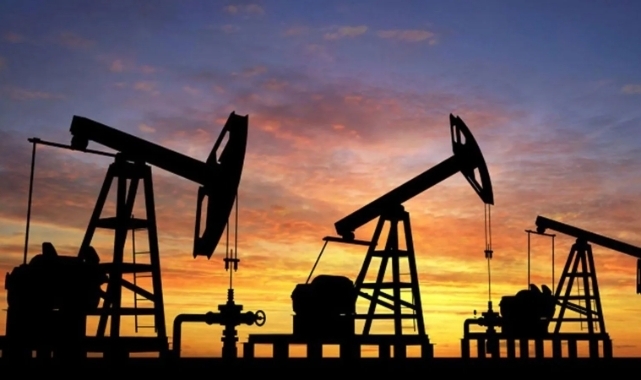 Petrol yılın en yüksek seviyelerinde