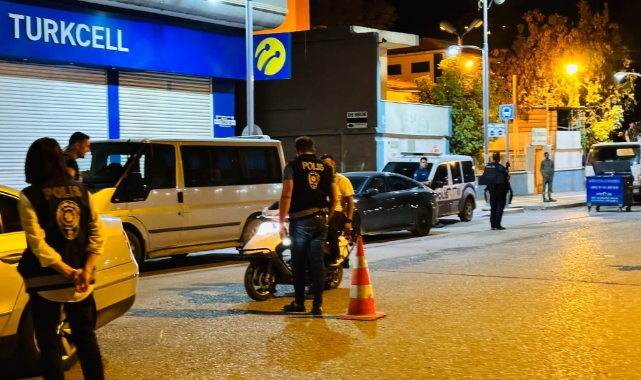 Polisten gece yarısı asayiş uygulaması