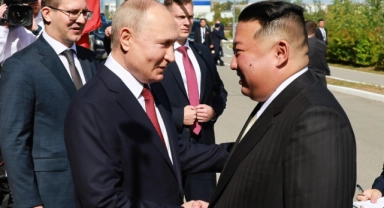 Putin, Kuzey Kore lideri Kim Jong-un ile bir araya geldi