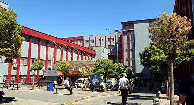 Sağlık personeline korkunç saldırı! Defalarca bıçaklandı
