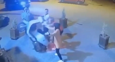 Şahlanan motosiklet ilginç anlar yaşattı
