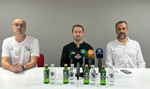 Sezgin: Bursaspor siyaset üstüdür