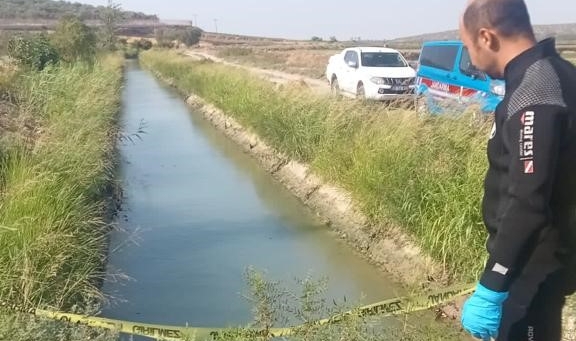 Sulama kanalında erkek cesedi bulundu