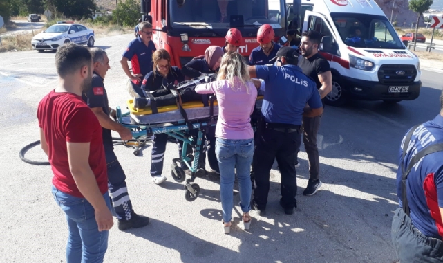 Takla atan araçta 5 kişi yaralandı