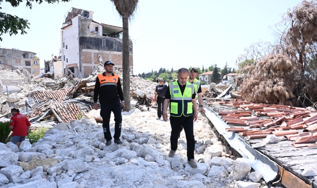 Tarihi enkazda çalışma başladı