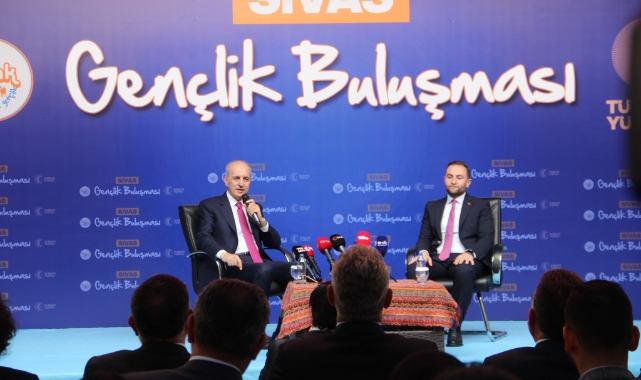 TBMM Başkanı Kurtulmuş gençlerle buluştu