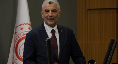 Ticaret Bakanı Bolat: "Depreme rağmen ekonomimiz büyüdü"