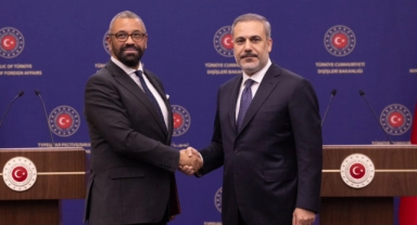 Türkiye ve İngiltere arasında güçlü işbirliği kararı
