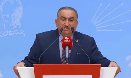 Ünal Karahasan CHP Genel Başkanlığı'na adaylığını duyurdu!
