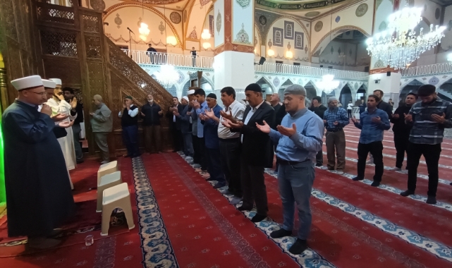 Van'da Mevlit Kandili ihya edildi