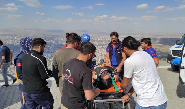 Yamaç Paraşütü Düştü: 2 Yaralı