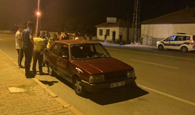 Yayaya çarpan sürücü otomobili bırakıp kaçtı: 1 ölü