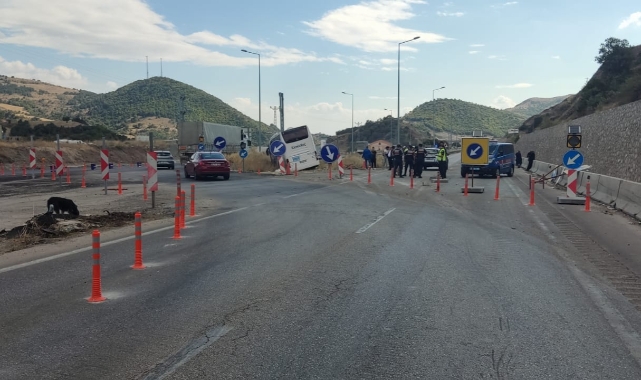 Yolcu otobüsü, araziye girdi; 1 yaralı