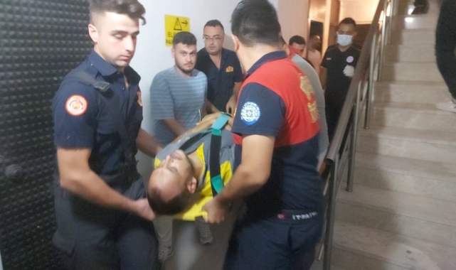 Yük asansörünün halatı koptu! 2 yaralı