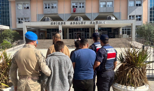 Yunanistan'a kaçarken yakalanan 8 FETÖ şüphelisi tutuklandı
