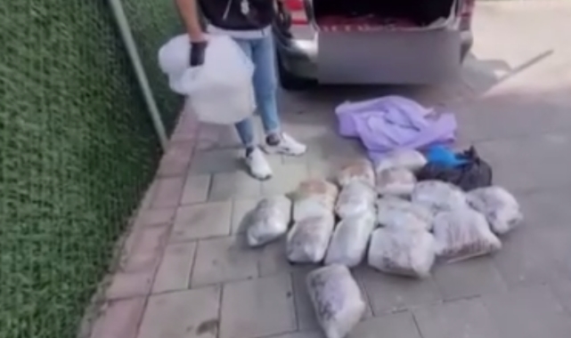 24 kilo uyuşturucu ve 30 bine yakın sentetik ecza ele geçirildi