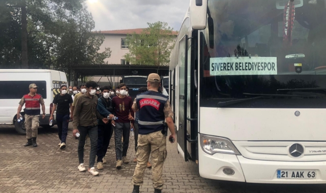 36 düzensiz göçmen yakalandı