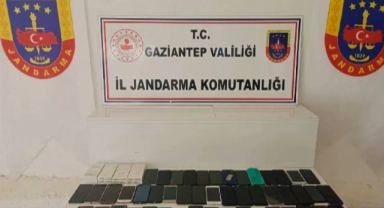 570 bin lira değerinde kaçak telefon ele geçirildi