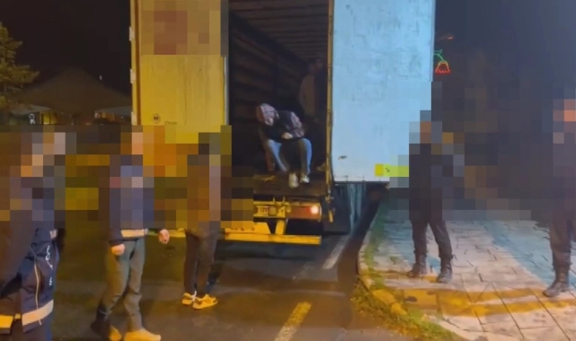 Afgan uyruklu 80 düzensiz göçmen yakalandı