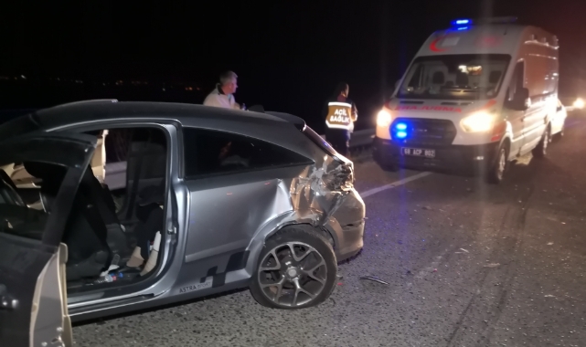 Aksaray'da minibüs ile otomobil çarpıştı: 5 yaralı