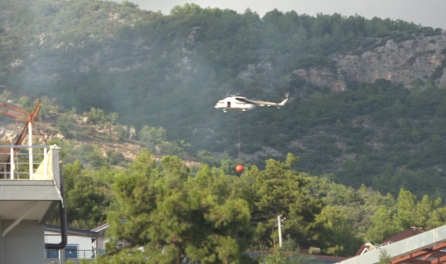 Alanya'da ormanlık alanda çıkan yangın söndürüldü