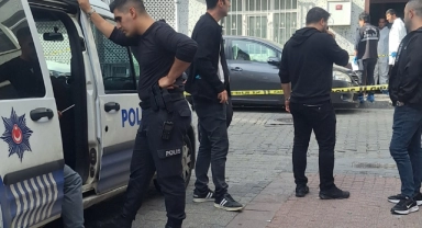 Arkadaşını öldürüp teslim oldu