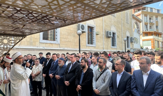 Asansör faciasında hayatını kaybeden Zeren'e acı veda