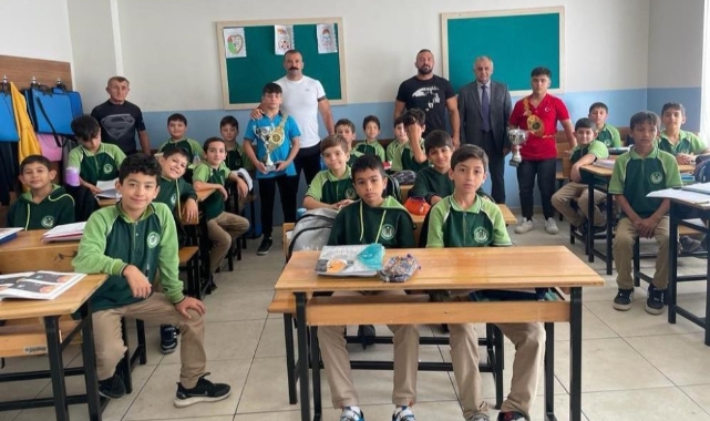 Ata sporuna, yeni pehlivanlar yetişiyor