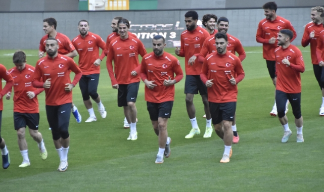 Ay - Yıldızlılar, Letonya maçına hazır